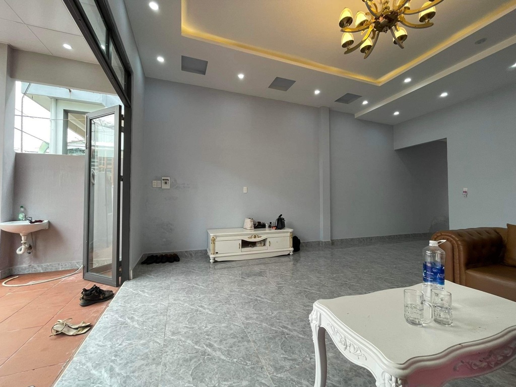BÁN NHÀ K LÊ TRỌNG TẤN