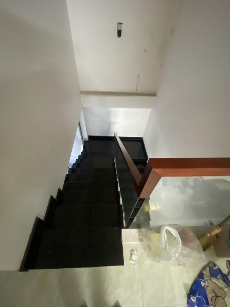 BÁN NHÀ 2 TẦNG K161 ÔNG ÍCH ĐƯỜNG