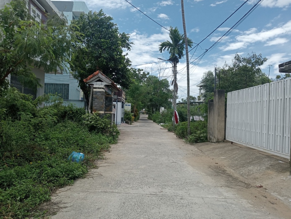 Đất Miếu Bông  180m2