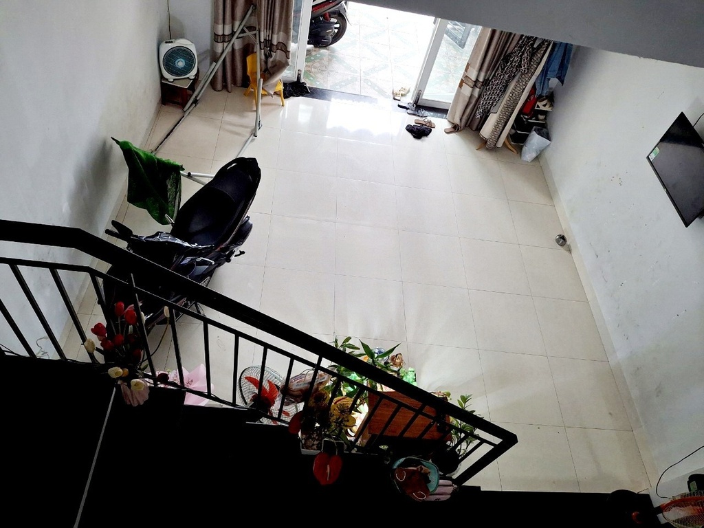 BÁN NHÀ 2 TẦNG K TRƯỜNG CHINH 