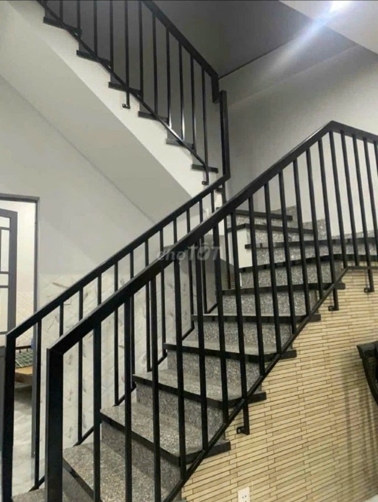 Bán Nhà 2 tầng Mặt Tiền Bình Kỳ 2.X tỷ