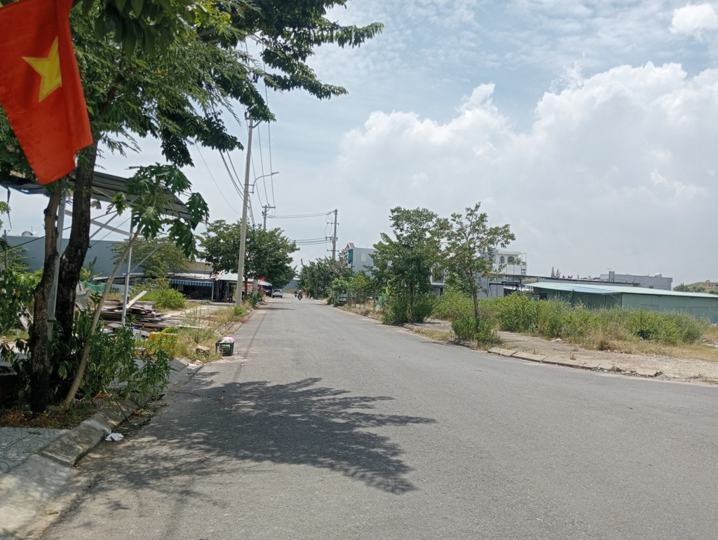Phạm Đình Bân 100