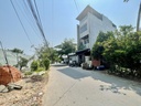 BÁN ĐẤT TẶNG NHÀ C4 CÒN SỬ DỤNG ĐƯỢC!