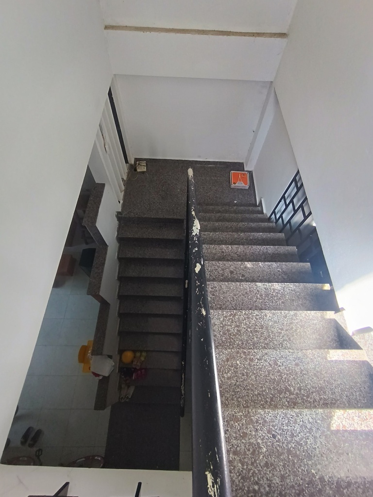 BÁN NHÀ 87m2 xây 2.5 TẦNG, 3PN, KÈM PHÒNG TRỌ, PHƯỜNG KHUÊ MỸ.