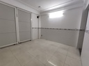 MẶT TIỀN KINH DOANH - ĐỐI DIỆN KÝ TÚC XÁ, CHUNG CƯ NGƯỜI ĐÔNG ĐÚC. 