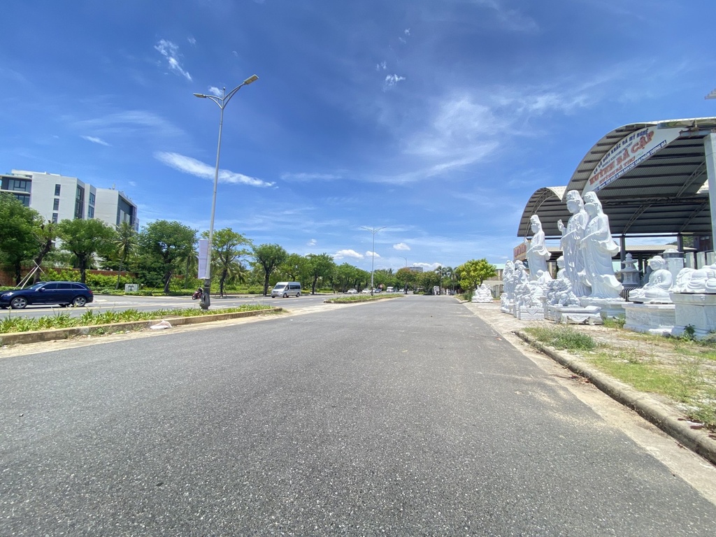 Bán nhà C4 Nguyễn Hữu Cầu 