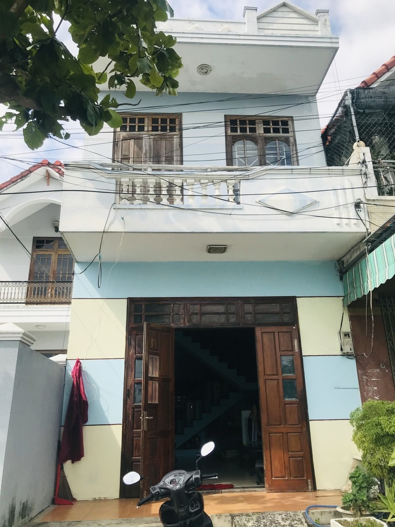 GIÁ ĐẦU TƯ - ĐƯỜNG 32M - NGAY NGÃ TƯ - 1 ĐƯỜNG THẲNG RA BIỂN - GIÁ TRỊ TƯƠNG LAI CAO - KINH DOANH TUYỆT VỜI.