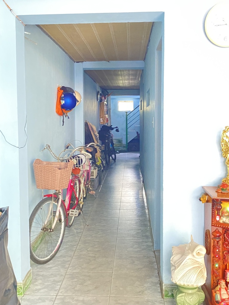 Bán Nhà mặt tiền Mỹ An 15 , đường 5.5m, lề 3 m