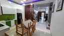 CẦN BÁN NHÀ 3 TẦNG TOÀN GỖ XỊN XÒ ĐĂNG CẤP MỚI KENG! 