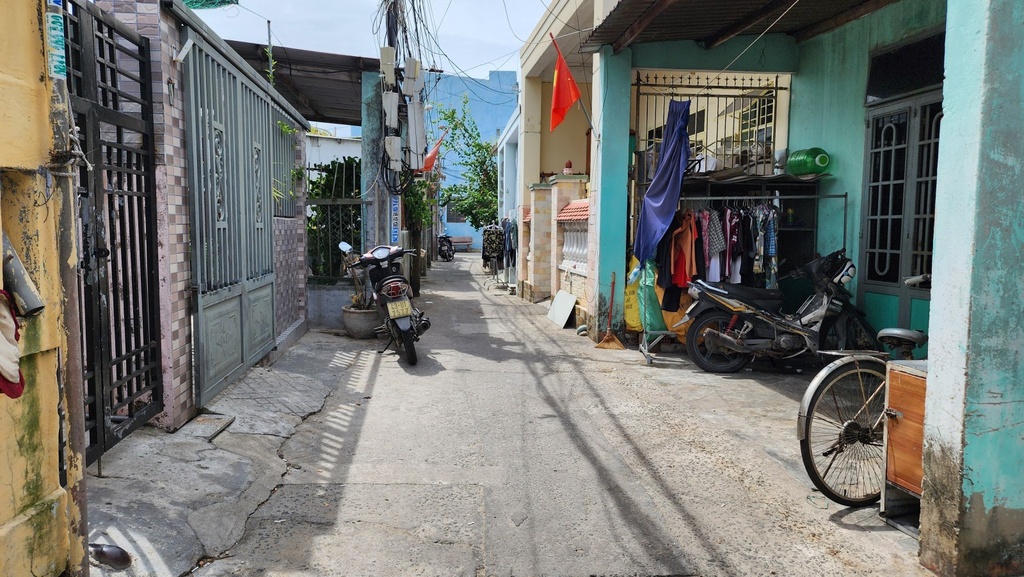 BÁN NHÀ THỔ SƠN 1