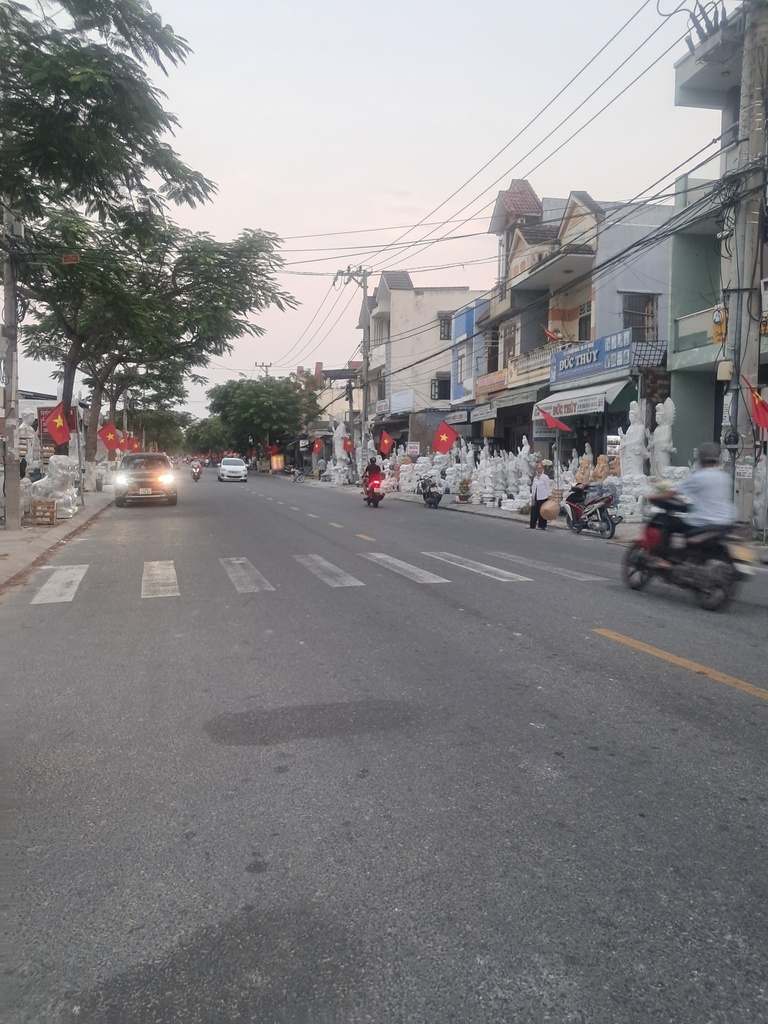 BÁN NHÀ Nguyễn Duy Trinh