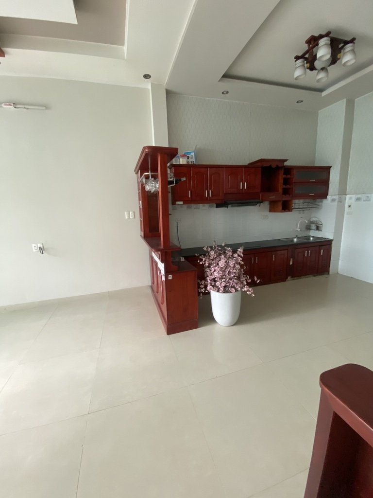 KIỆT Ô TÔ 4M - GẦN MẶT TIỀN- 3 TẦNG 3 MÊ KIÊN CỐ - Ở NGAY 