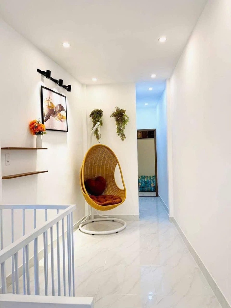 BÁN MẶT TIỀN  Ông Ích Đường