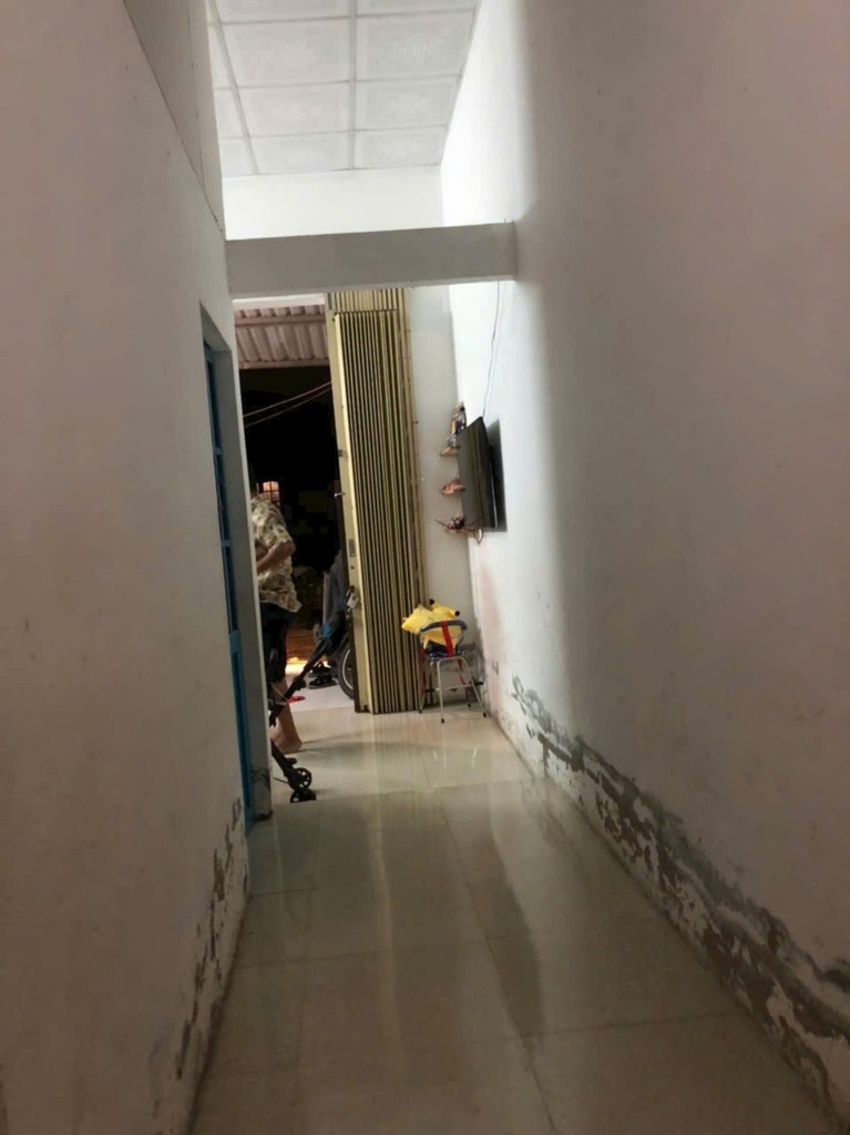 BÁN NHÀ CẤP 4 TÔN ĐẢN KIỆT OTO