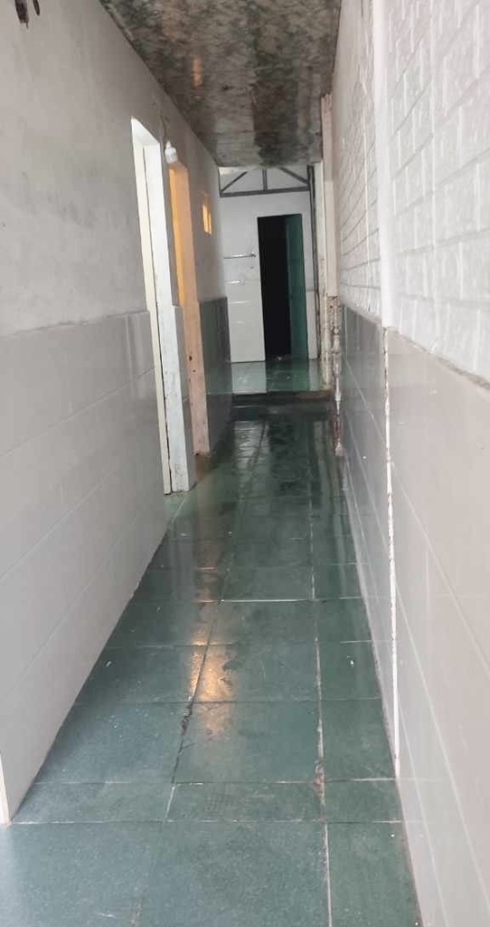 Nhà xây cấp 4, 2 phòng ngủ trường chinh
