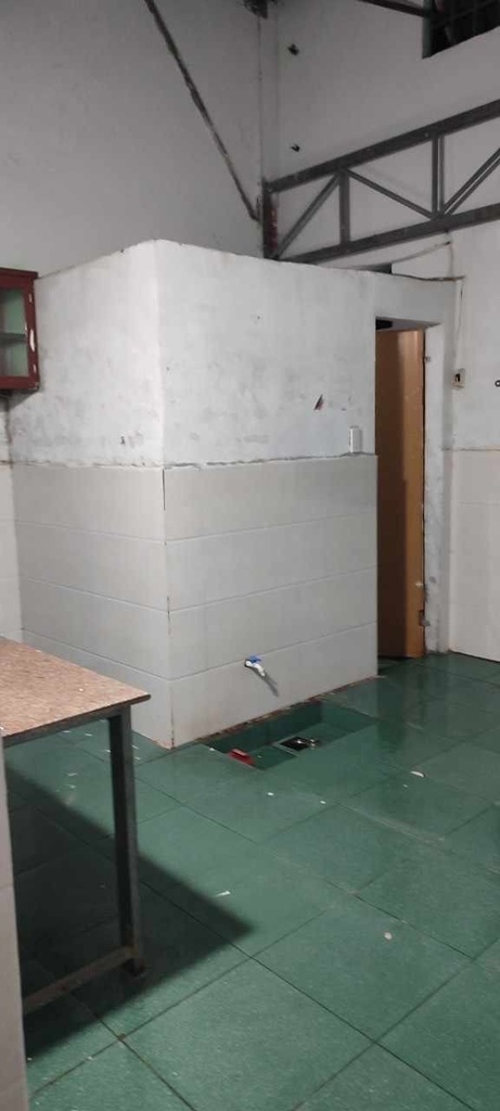 Nhà xây cấp 4, 2 phòng ngủ trường chinh