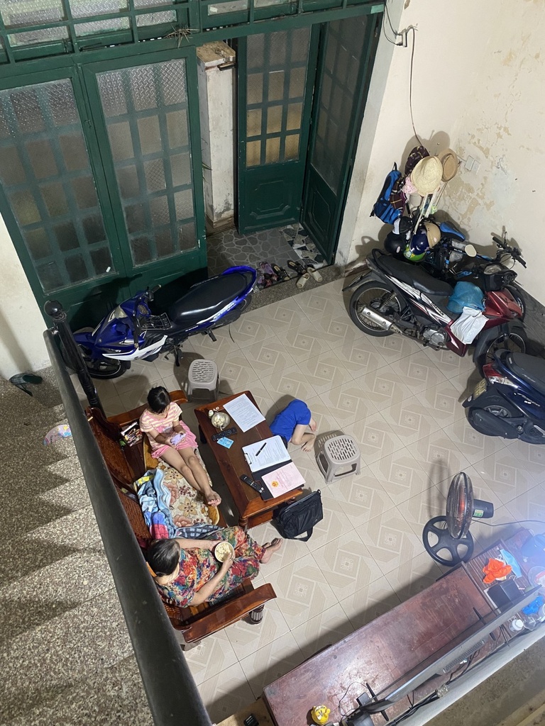 ĐỐI DIỆN TRƯỜNG ĐẠI HỌC KINH TẾ, NHÀ C4 MÊ LỬNG KIÊN CỐ - SỔ ĐẸP NGANG 5.1M NỞ HẬU 6.3M