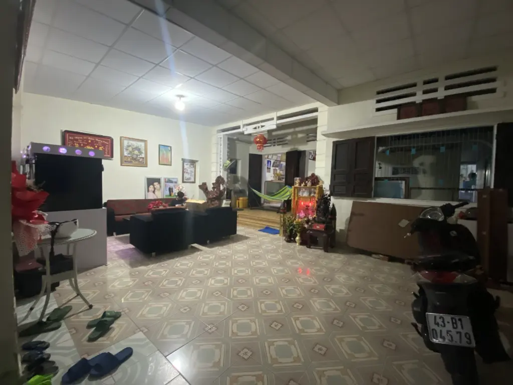 BÁN NHÀ C4 Hồ Sĩ Dương