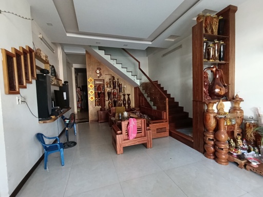 [540] BÁN NHÀ ĐƯỜNG 10.5M - 2 TẦNG CỨNG NGẮT