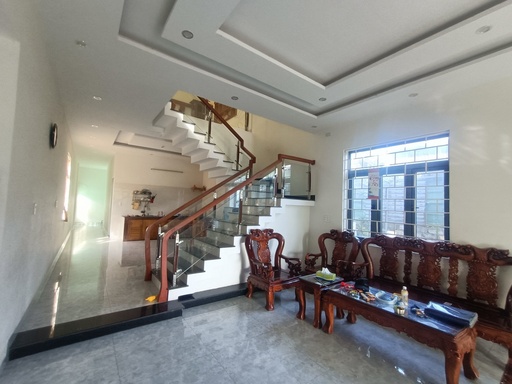 [611] BÁN NHÀ 2 TẦNG ĐẤT 200M2