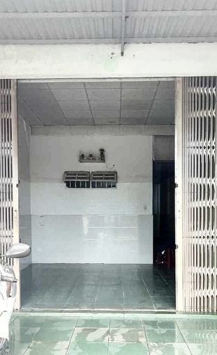 [616] Nhà xây cấp 4, 2 phòng ngủ trường chinh